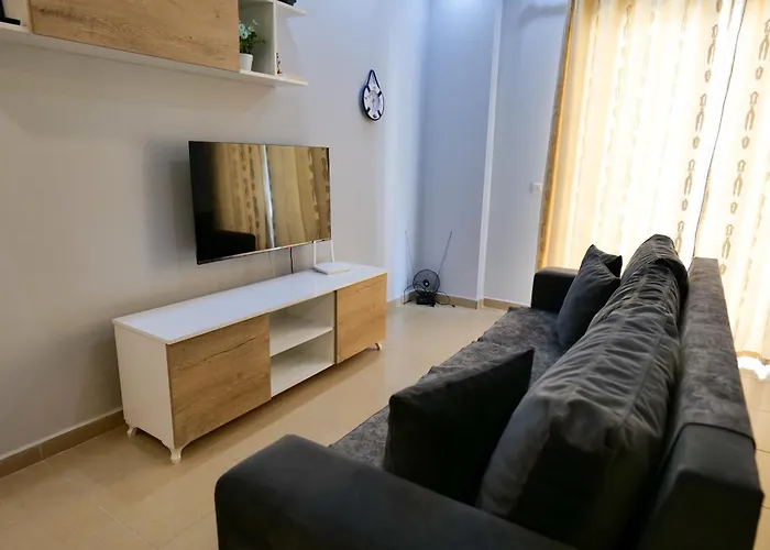 Sunflowers Appartamento Golem (Tirana)