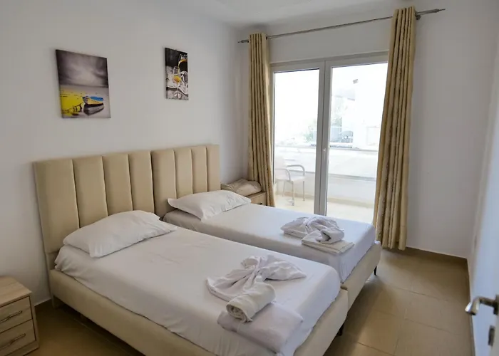 Sunflowers Appartamento Golem (Tirana)